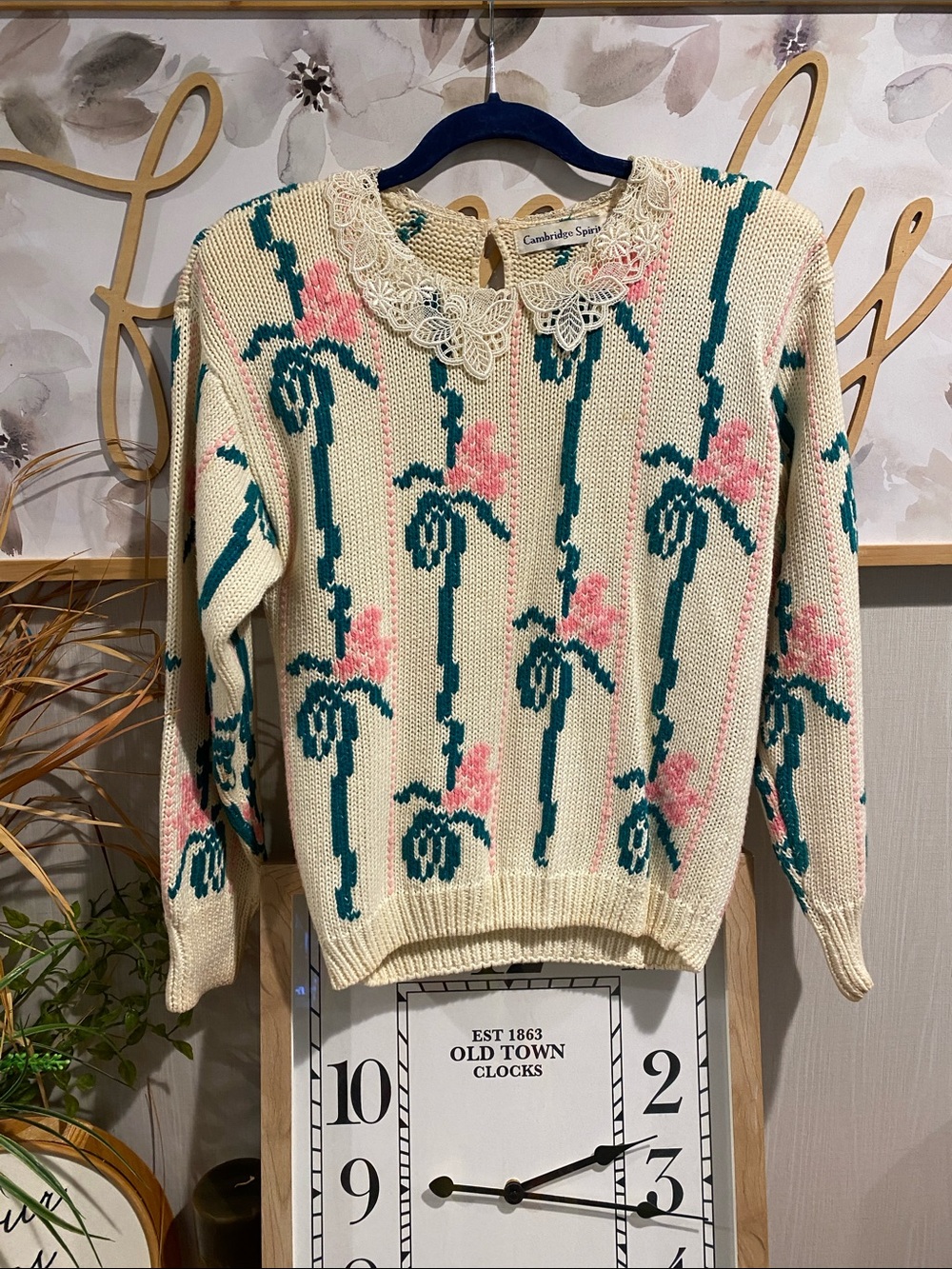 Vintage Cambridge Spirit Cream Floral Crewneck Sweater